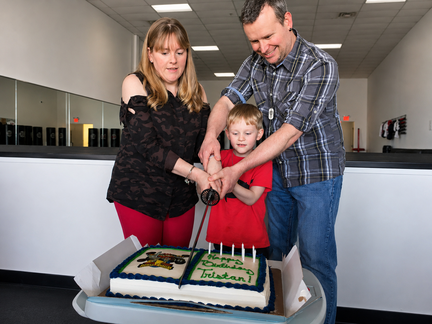 The samurai sword cake cut